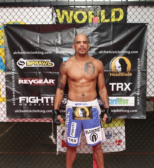 HeadBlade Sponsors Jorge Rivera For UFC On FX - HeadBlade